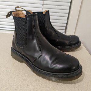 Dr. Martens 2976 SMOOTH LEATHER CHELSEA BOOTS